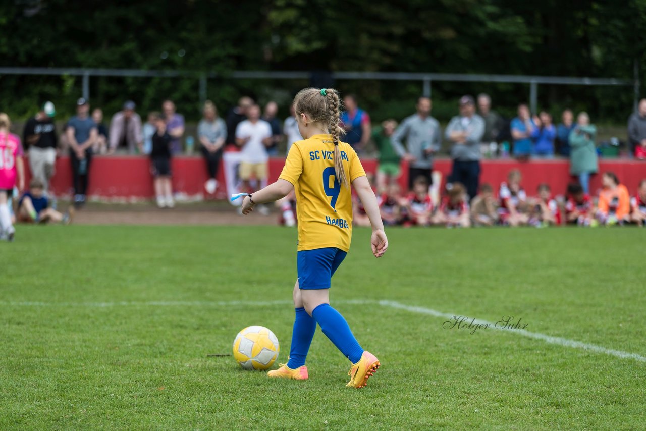 Bild 648 - Loewinnen Cup
